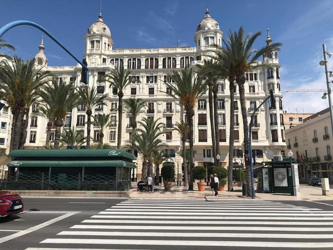 CasaTuris Plaza Nueva en el centro de Alicante A110 Exterior foto